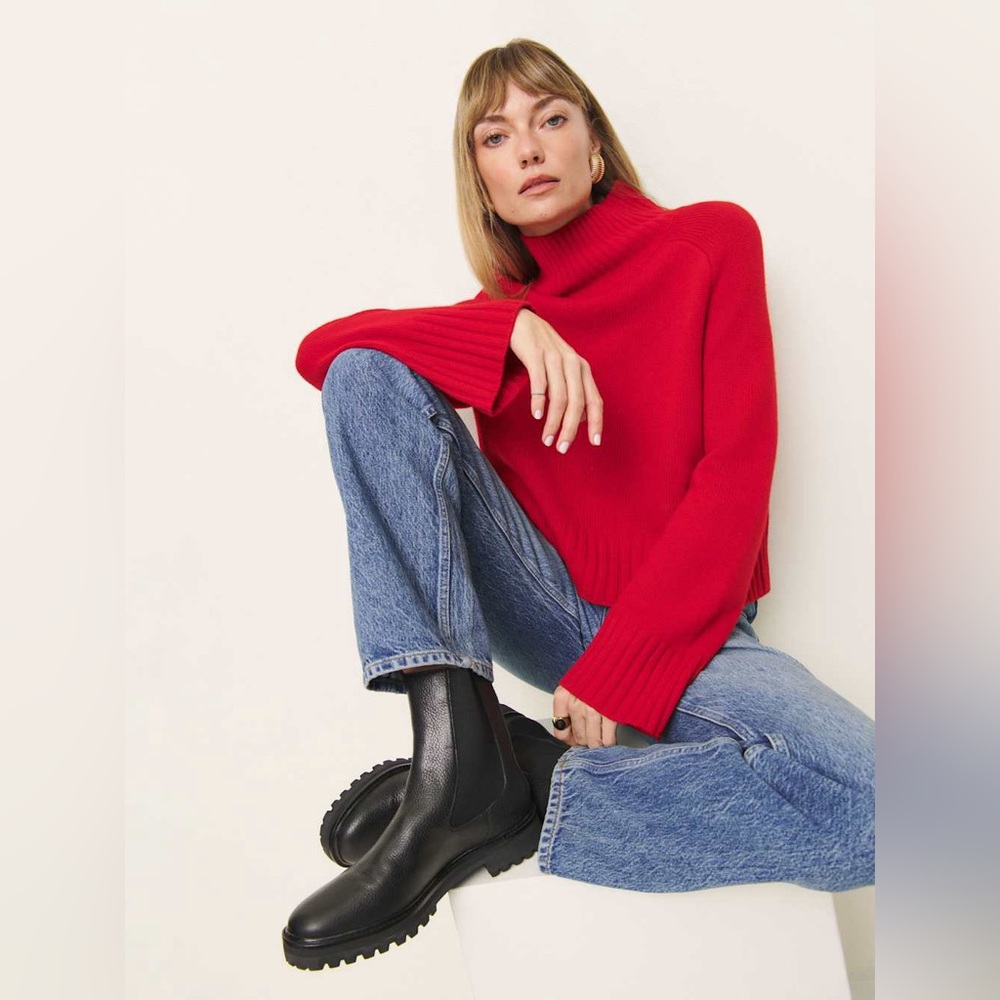Reformation Katerina Lug Sole Chelsea Boots